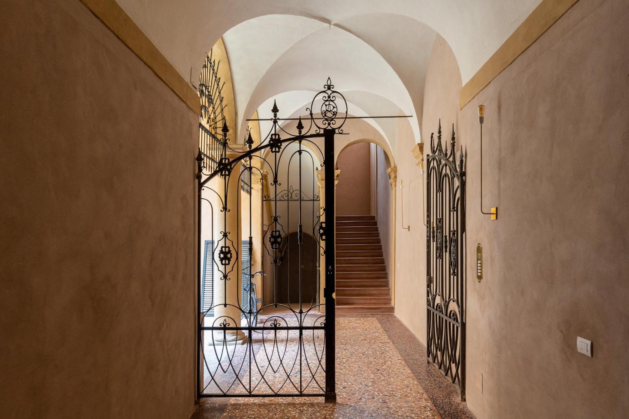 Casa San Martino Stays Bologna Bagian luar foto